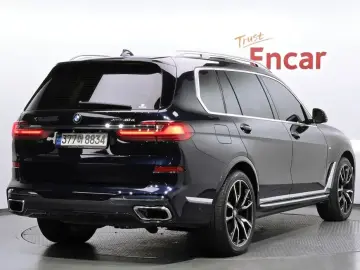 2021 BMW X7 с пробегом 72 837 км