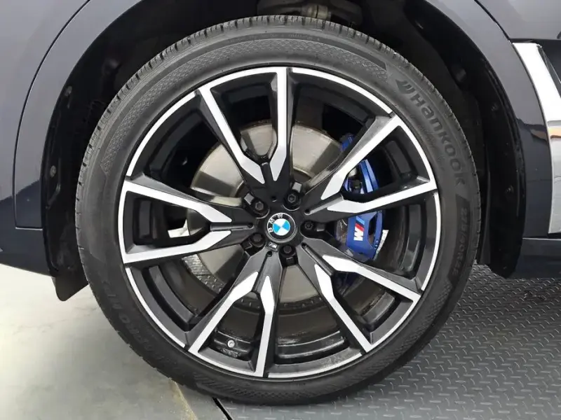 2021 BMW X7 с пробегом 72 837 км