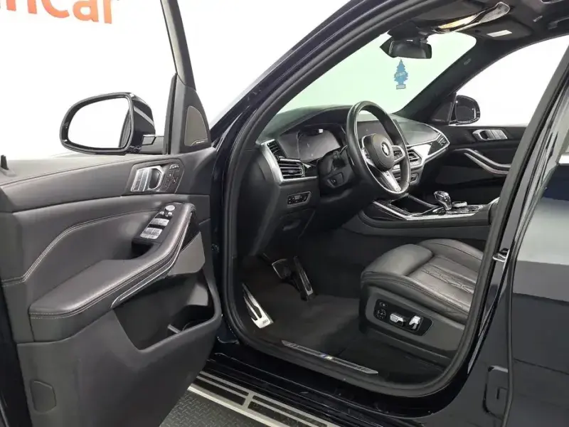 2021 BMW X7 с пробегом 72 837 км