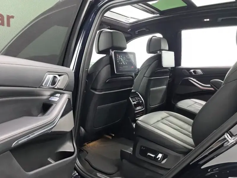 2021 BMW X7 с пробегом 72 837 км