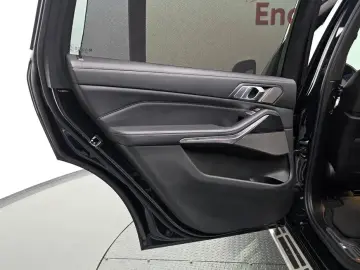 2021 BMW X7 с пробегом 72 837 км