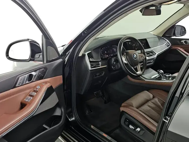 2022 BMW X7 с пробегом 108 078 км