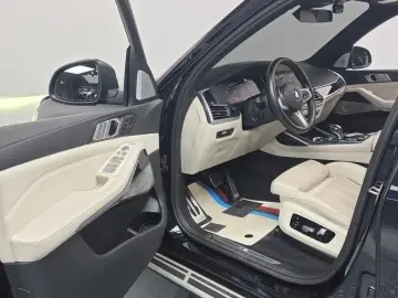 2021 BMW X7 с пробегом 66 040 км