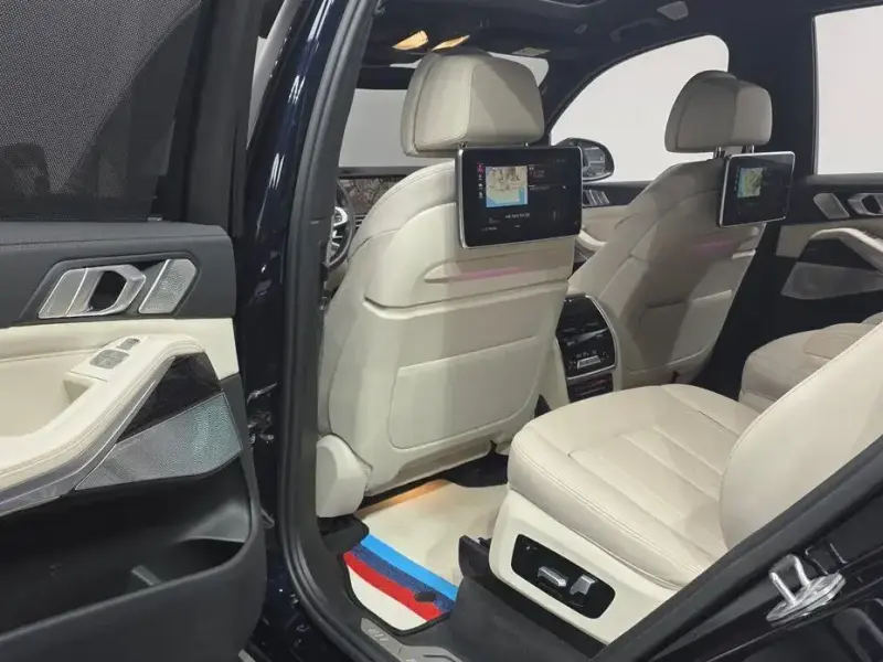 2021 BMW X7 с пробегом 66 040 км