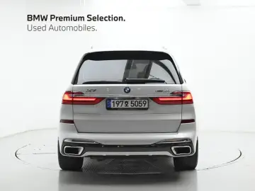 2022 BMW X7 с пробегом 67 556 км