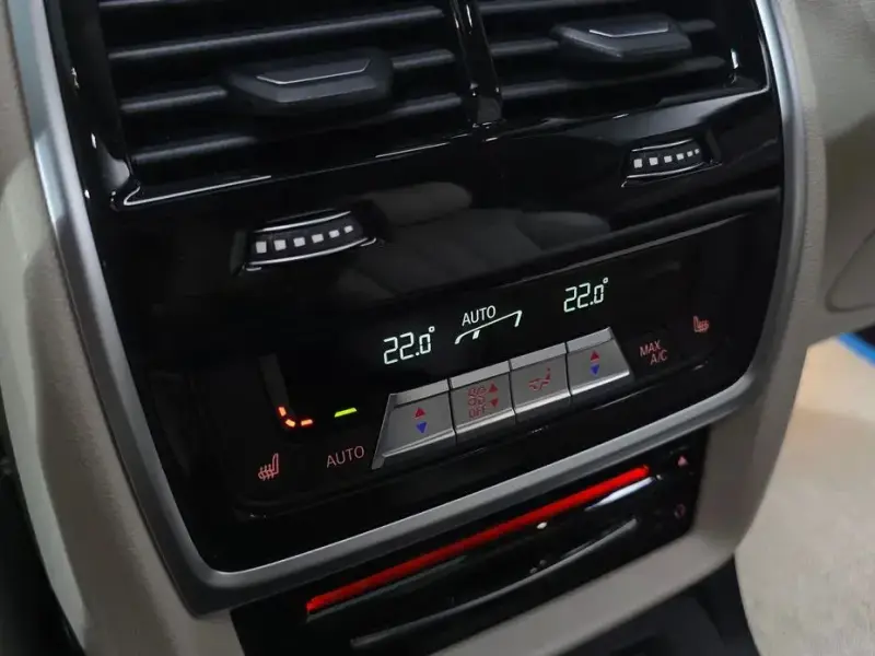 2021 BMW X7 с пробегом 66 040 км
