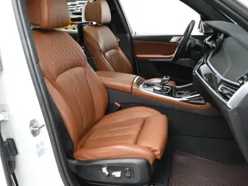 2022 BMW X7 с пробегом 67 556 км