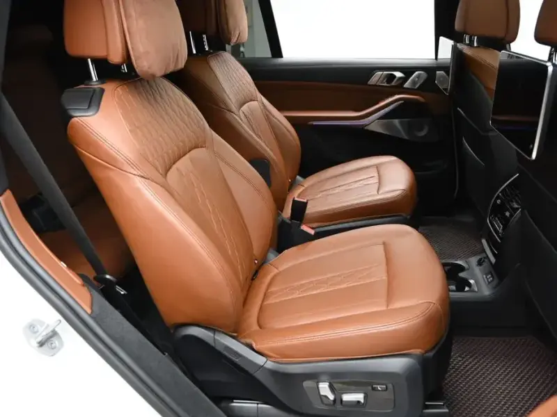 2022 BMW X7 с пробегом 67 556 км