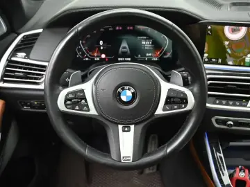 2022 BMW X7 с пробегом 67 556 км