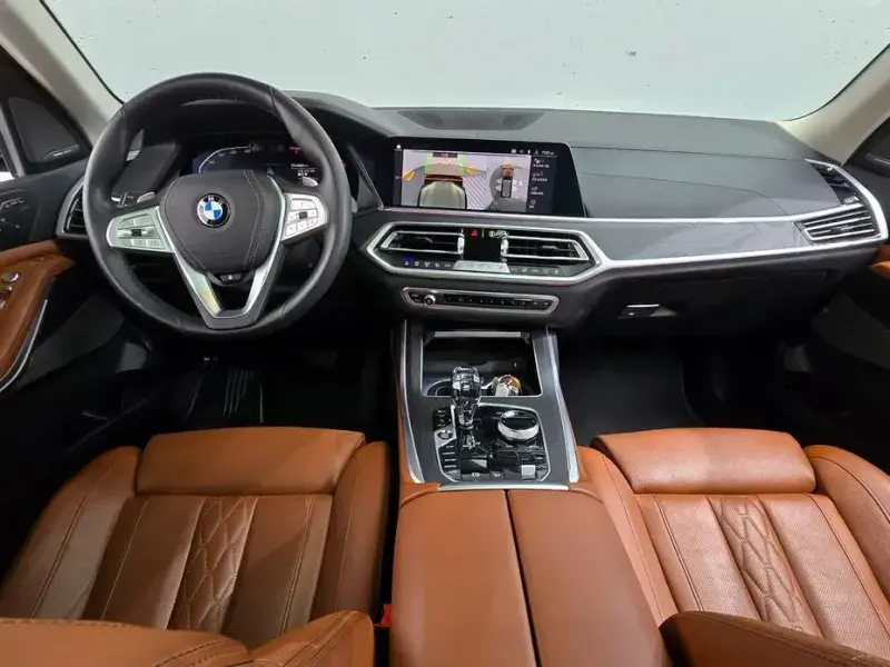 2022 BMW X7 с пробегом 48 681 км