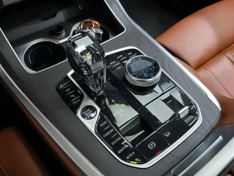 2022 BMW X7 с пробегом 48 681 км