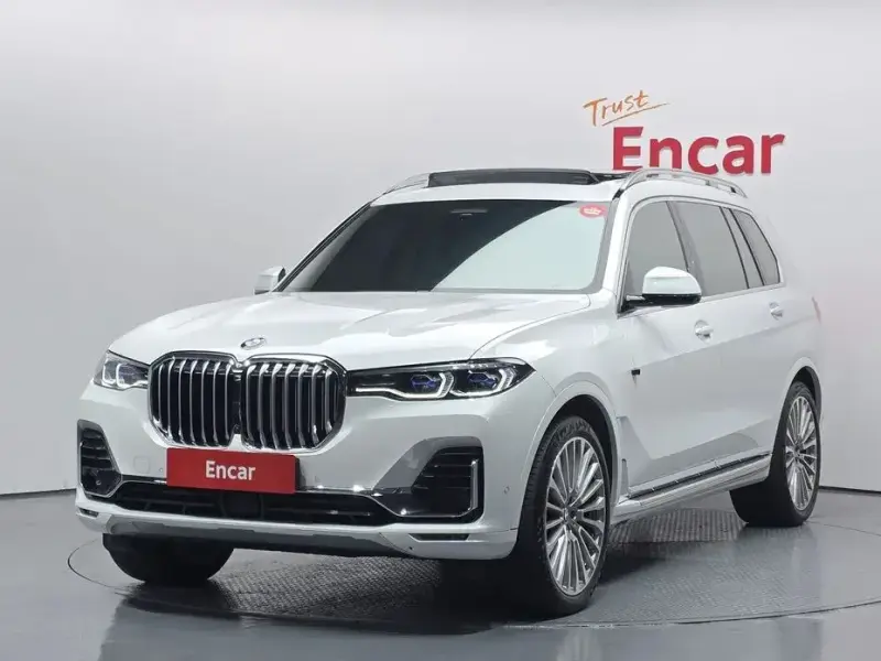2021 BMW X7 с пробегом 18 101 км