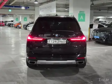 2021 BMW X7 с пробегом 86 693 км
