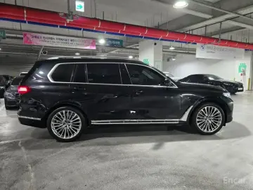 2021 BMW X7 с пробегом 86 693 км