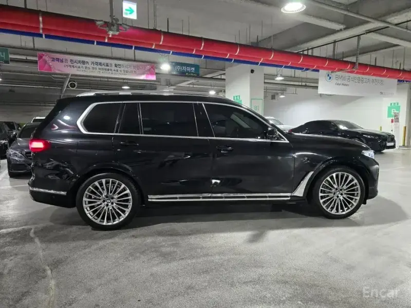 2021 BMW X7 с пробегом 86 693 км