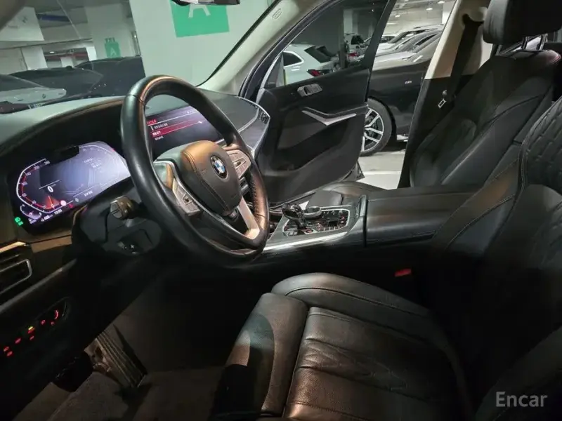 2021 BMW X7 с пробегом 86 693 км