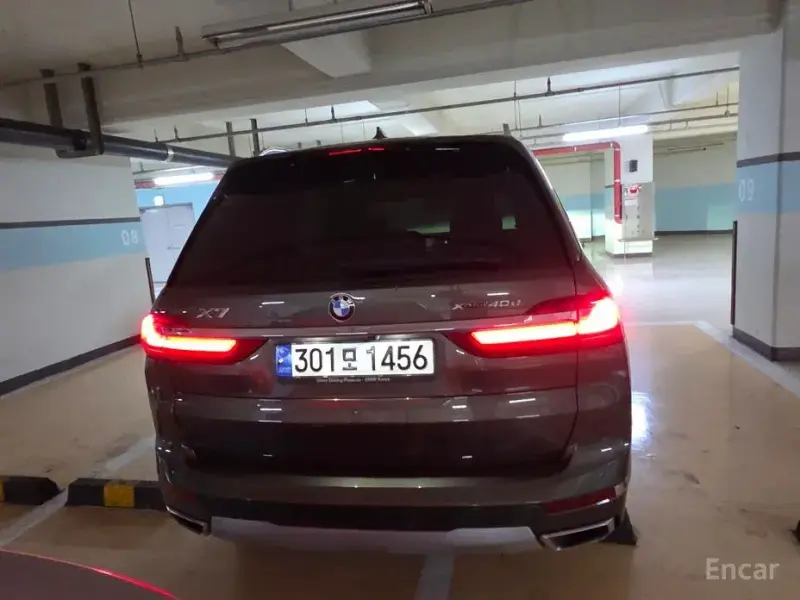 2021 BMW X7 с пробегом 73 922 км