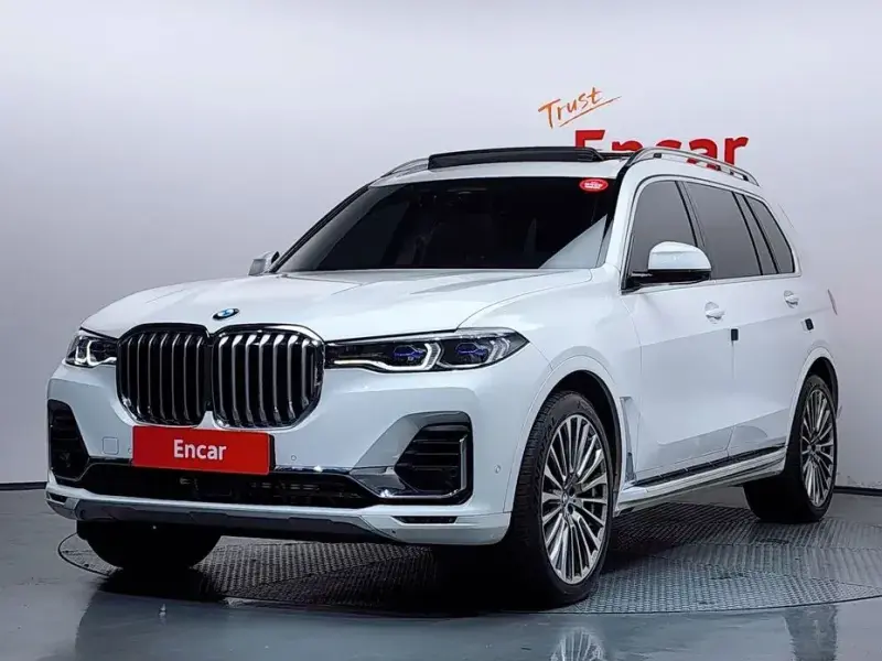 2021 BMW X7 с пробегом 66 058 км