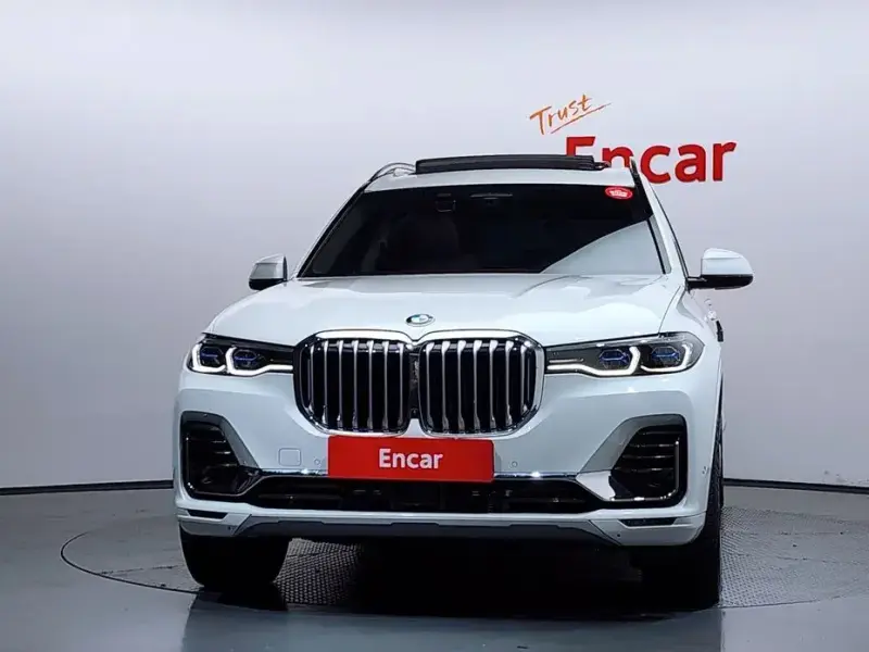 2021 BMW X7 с пробегом 66 058 км