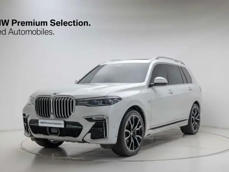 2021 BMW X7 с пробегом 82 183 км