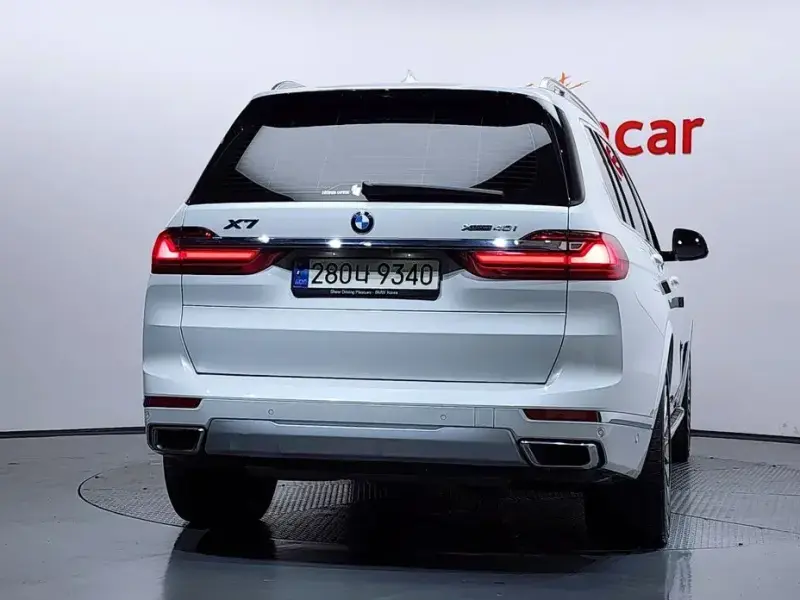 2021 BMW X7 с пробегом 66 058 км