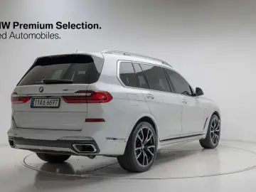 2021 BMW X7 с пробегом 82 183 км