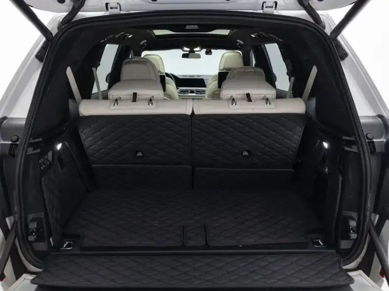 2021 BMW X7 с пробегом 82 183 км