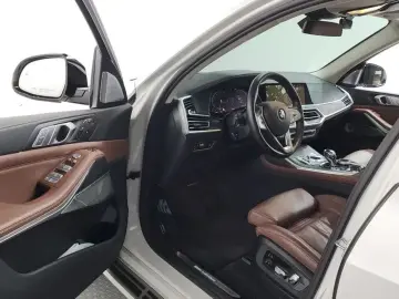 2021 BMW X7 с пробегом 66 058 км
