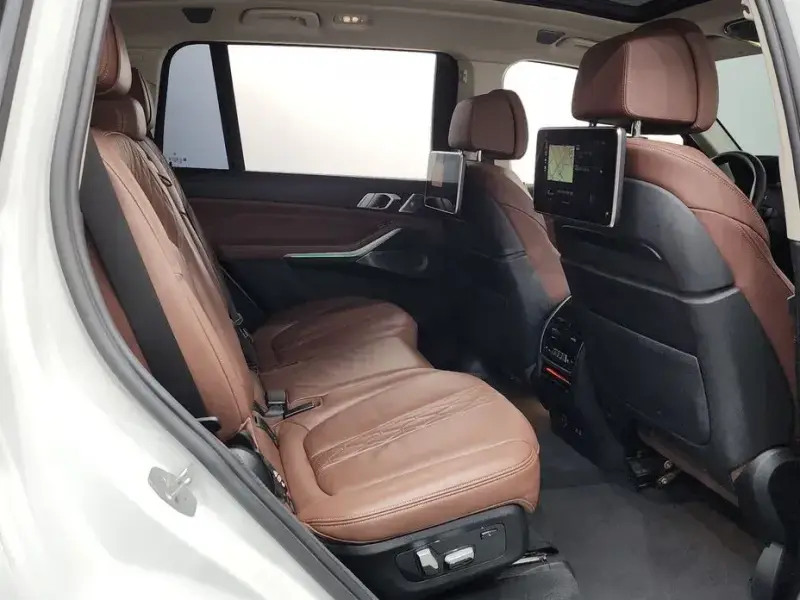 2021 BMW X7 с пробегом 66 058 км