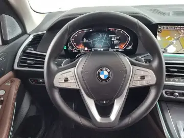 2021 BMW X7 с пробегом 66 058 км