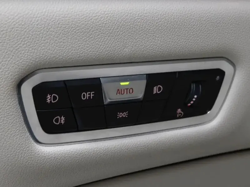 2021 BMW X7 с пробегом 82 183 км