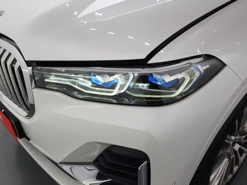 2021 BMW X7 с пробегом 66 058 км