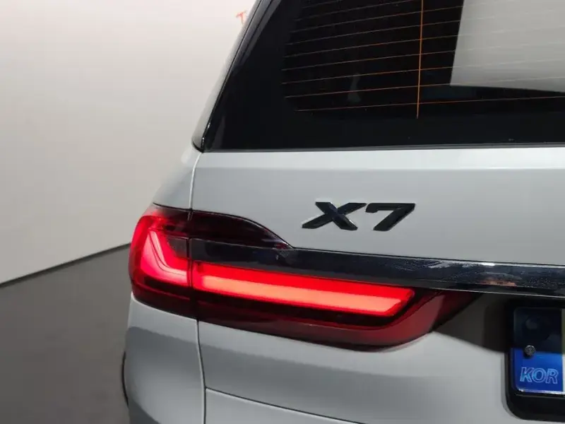 2021 BMW X7 с пробегом 66 058 км