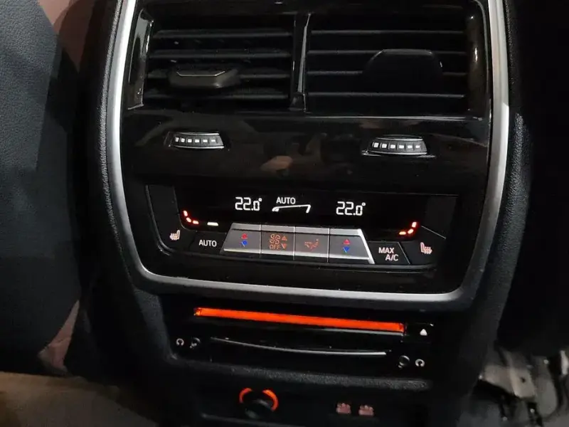 2021 BMW X7 с пробегом 66 058 км