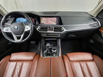 2022 BMW X7 с пробегом 110 956 км