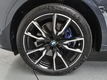 2021 BMW X7 с пробегом 86 071 км