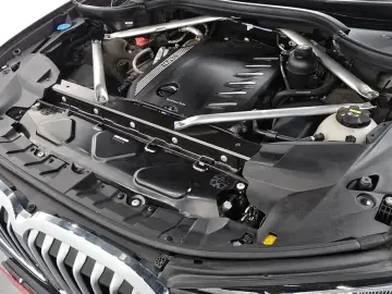 2021 BMW X7 с пробегом 86 071 км