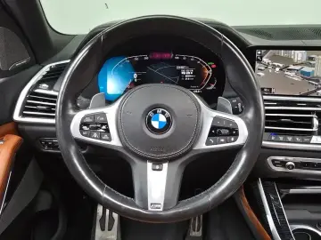 2021 BMW X7 с пробегом 86 071 км