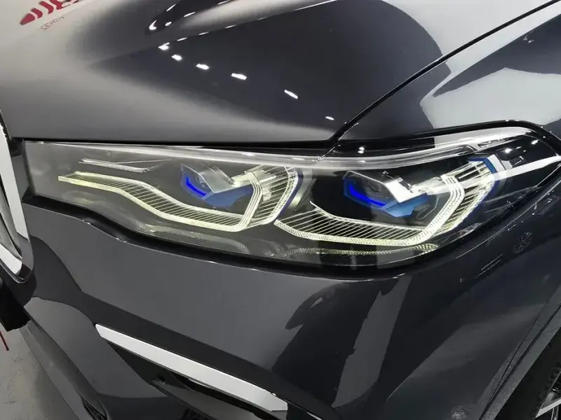 2021 BMW X7 с пробегом 86 071 км