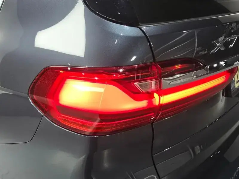2021 BMW X7 с пробегом 86 071 км
