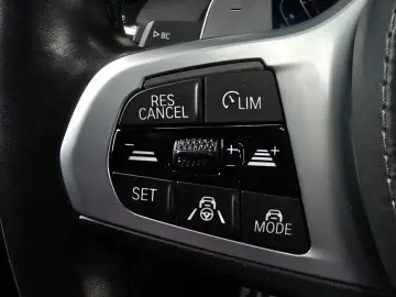 2021 BMW X7 с пробегом 86 071 км