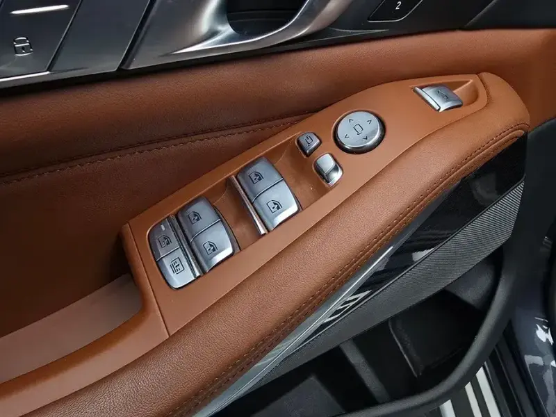 2021 BMW X7 с пробегом 86 071 км