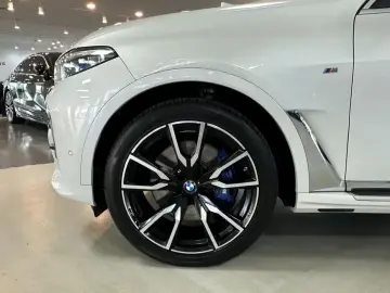 2021 BMW X7 с пробегом 58 013 км
