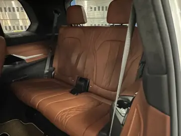 2021 BMW X7 с пробегом 58 013 км