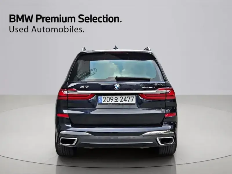 2022 BMW X7 с пробегом 32 480 км