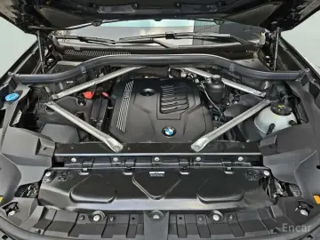 2022 BMW X7 с пробегом 32 480 км