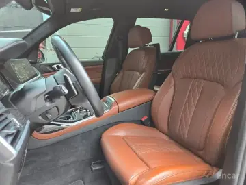 2022 BMW X7 с пробегом 32 480 км