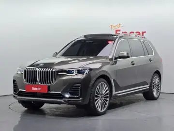 2022 BMW X7 с пробегом 58 796 км