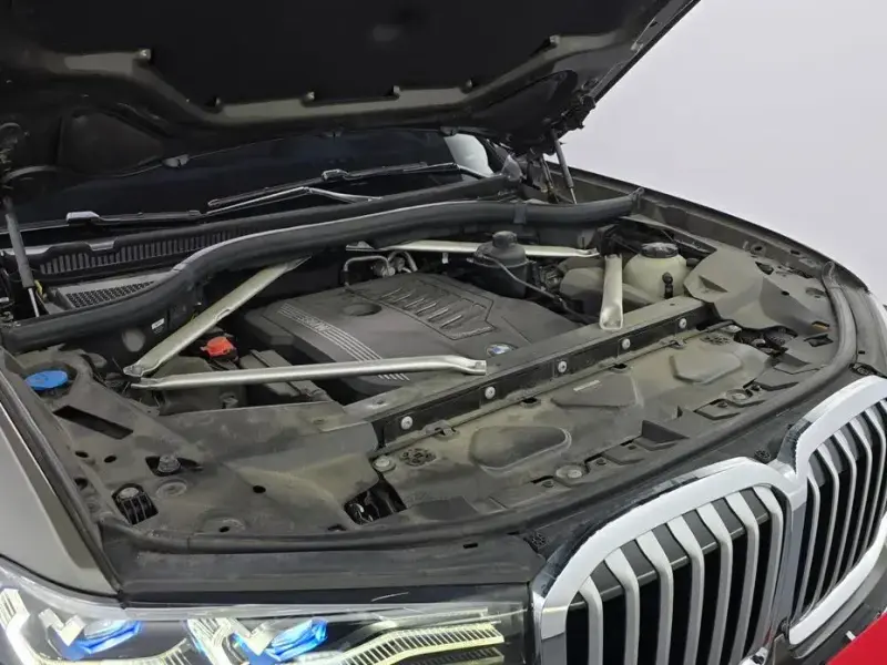 2022 BMW X7 с пробегом 58 796 км