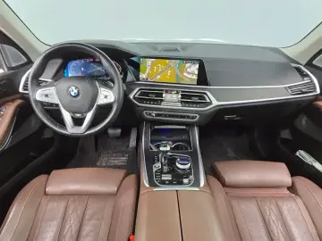 2022 BMW X7 с пробегом 58 796 км